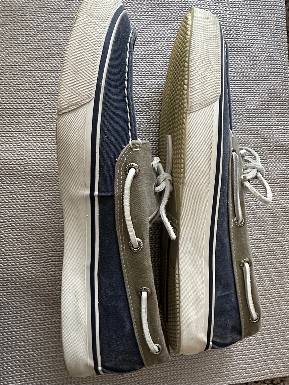 Sperry Two-Tone Canvas Boat Shoes in Navy and olive green